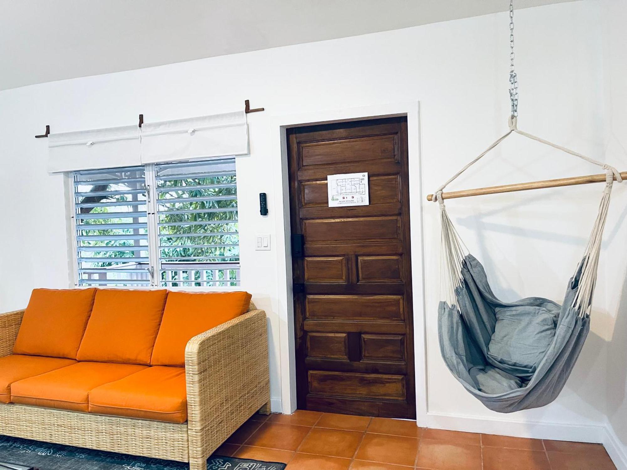 Alux House Placencia Exterior foto